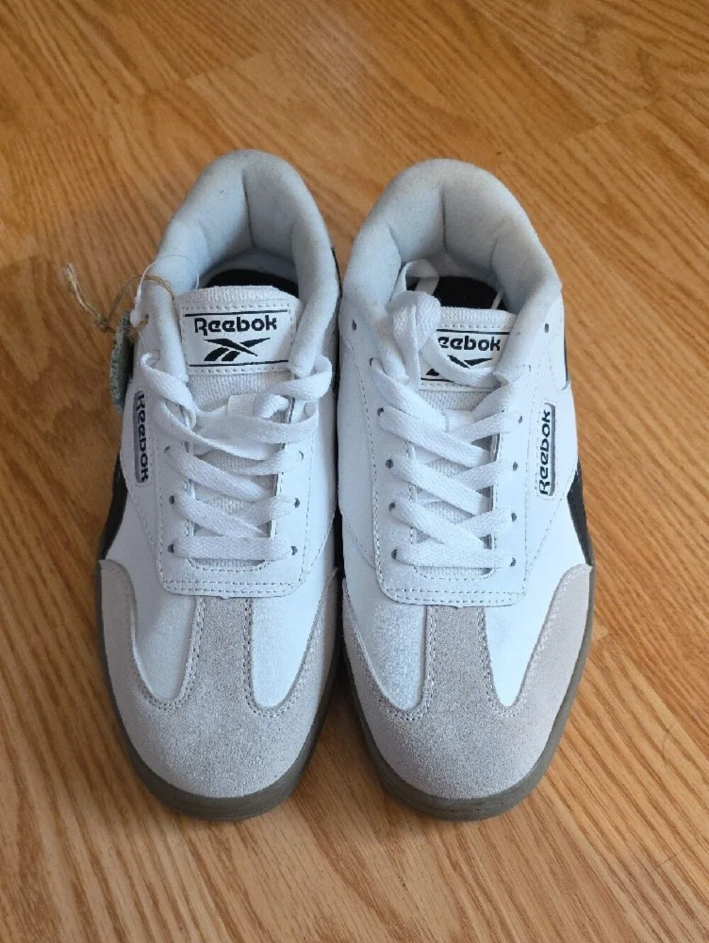 Reebok Forte Lounge Sneakers Size 8.5